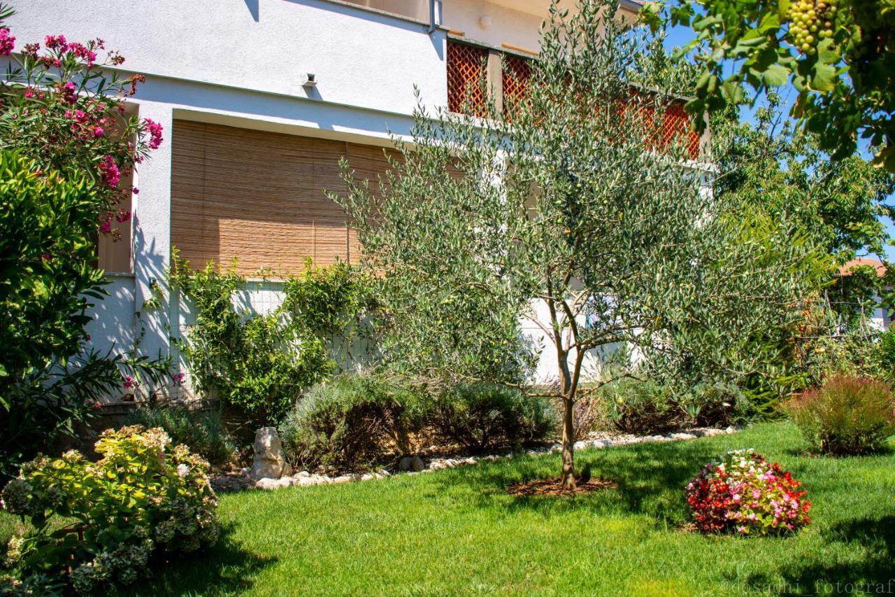 Apartment Duka Krk Town Exterior foto