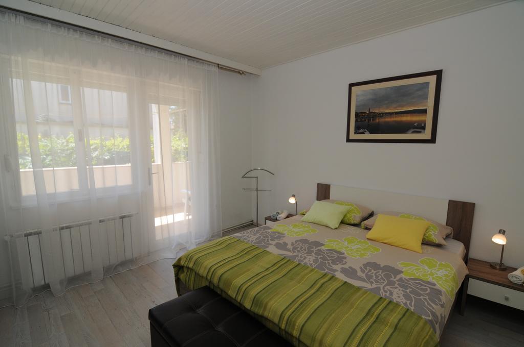 Apartment Duka Krk Town Exterior foto
